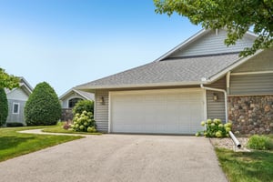 Dewberry Dr-S1107-003.jpg