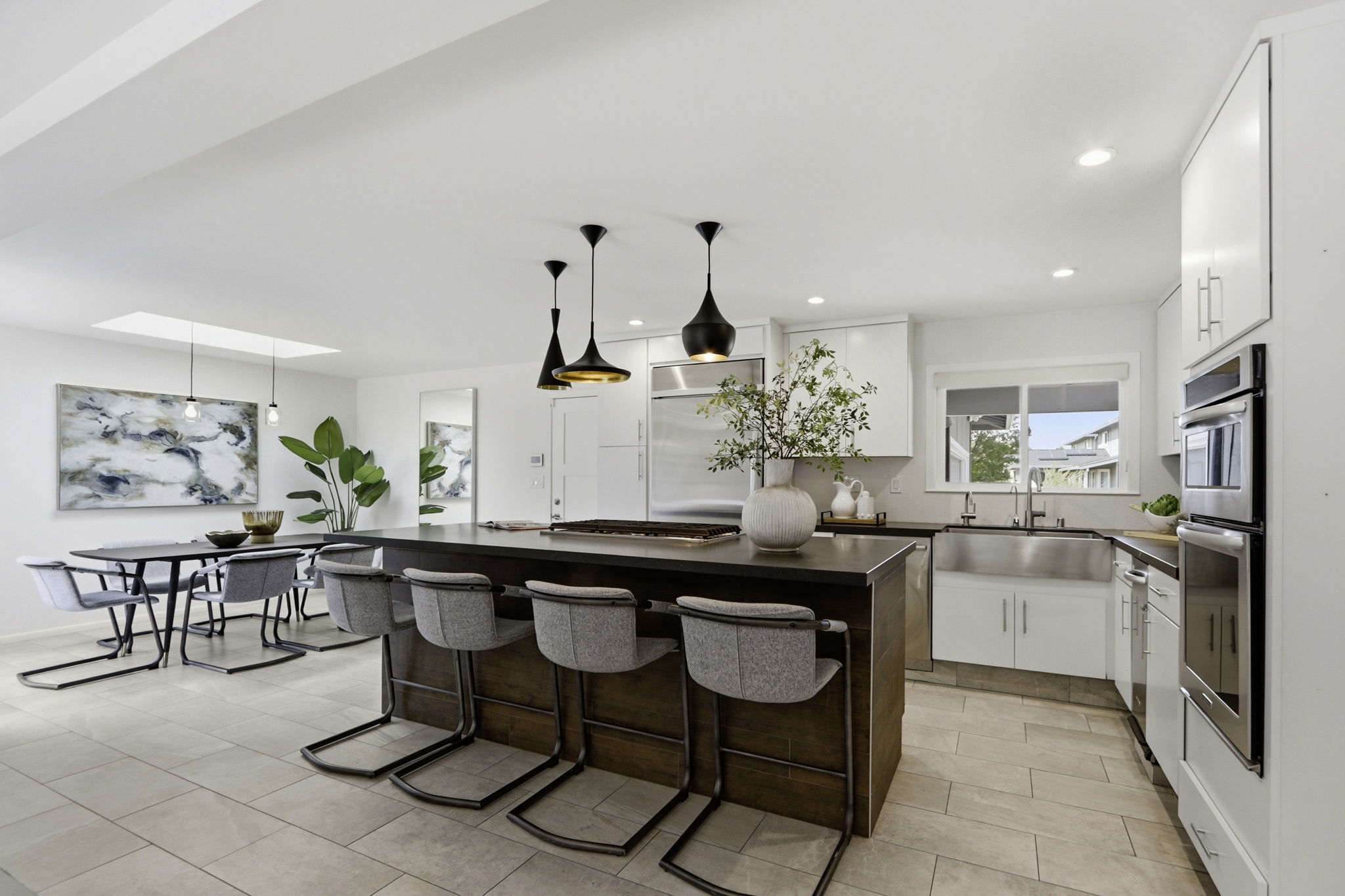 012_F8_1708 Grizilo Dr