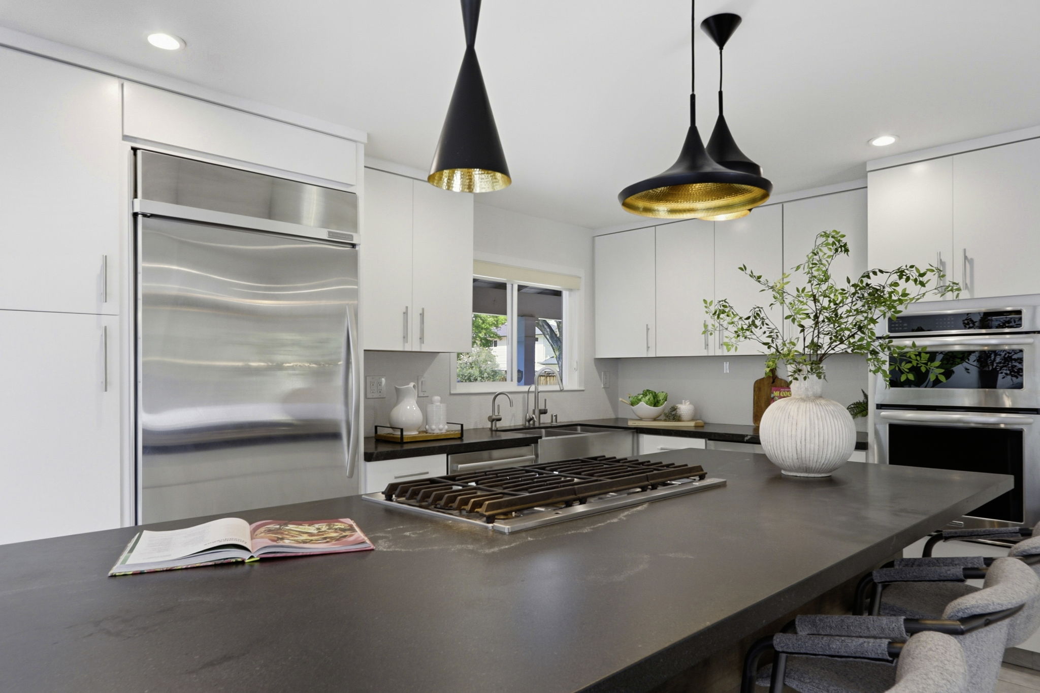 015_F8_1708 Grizilo Dr