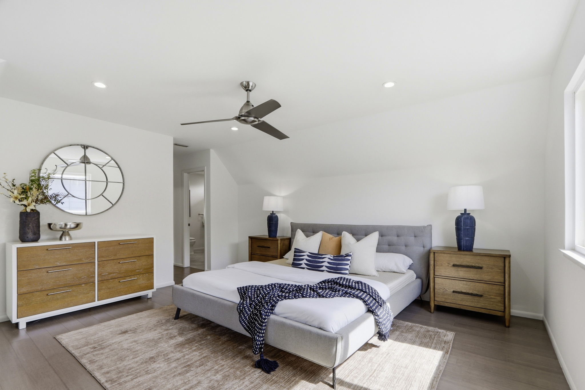 029_F8_1708 Grizilo Dr