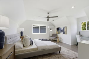 028_F8_1708 Grizilo Dr