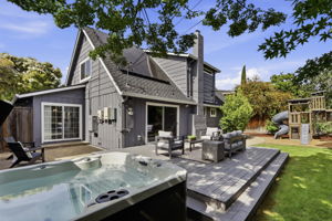 044_F8_1708 Grizilo Dr