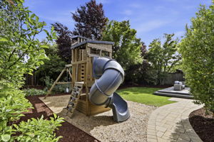 045_F8_1708 Grizilo Dr