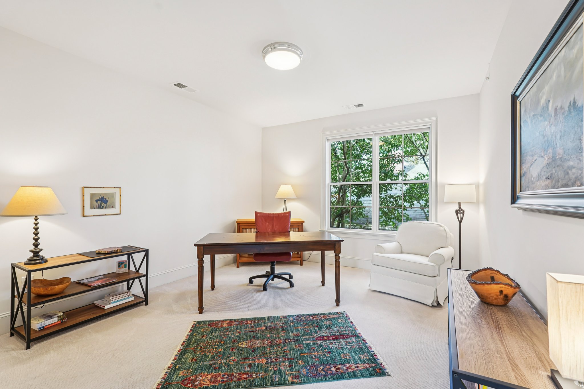 Lombardy Cir-S2201-034.jpg