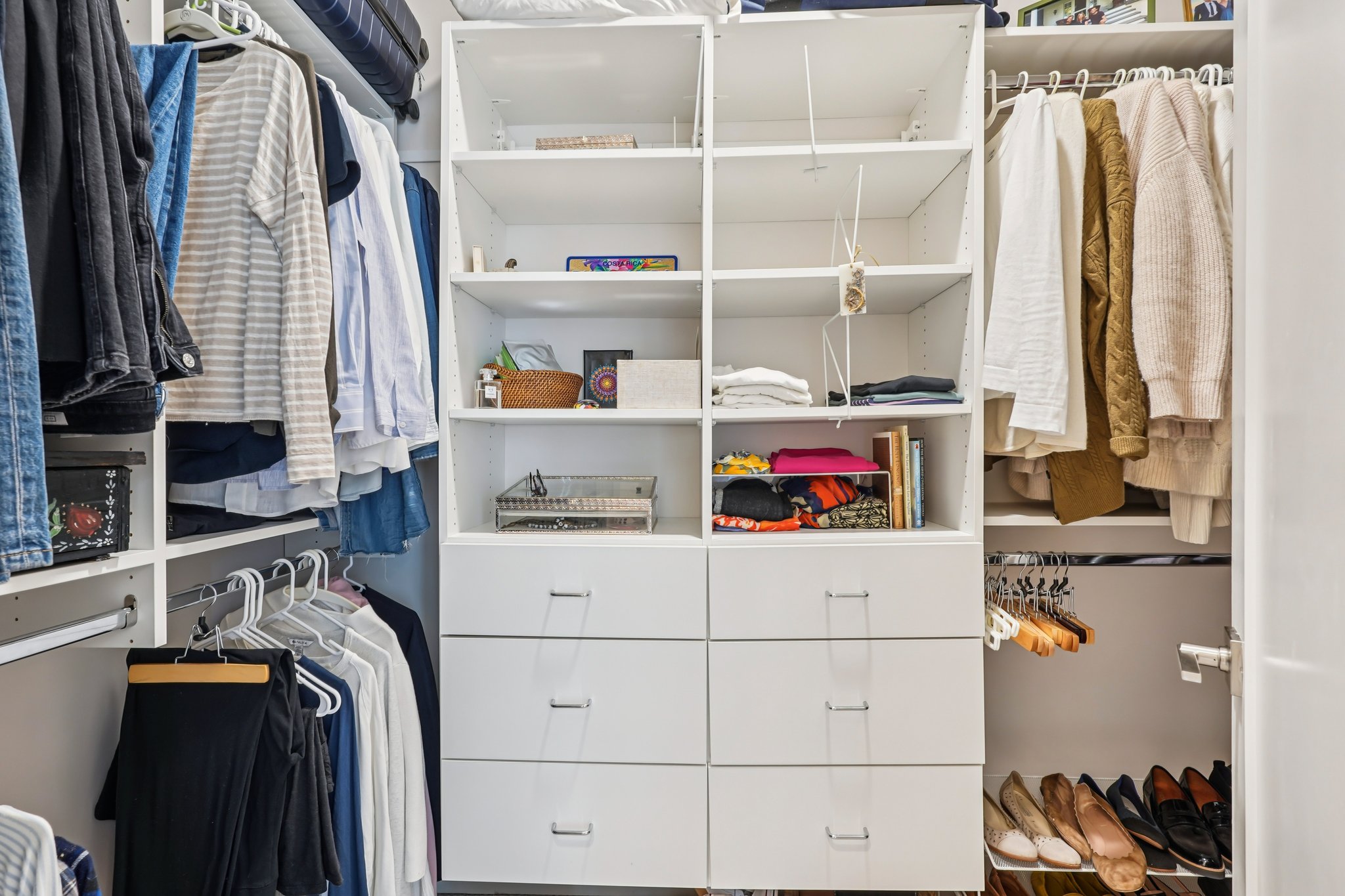 Lombardy Cir-S2201-048.jpg