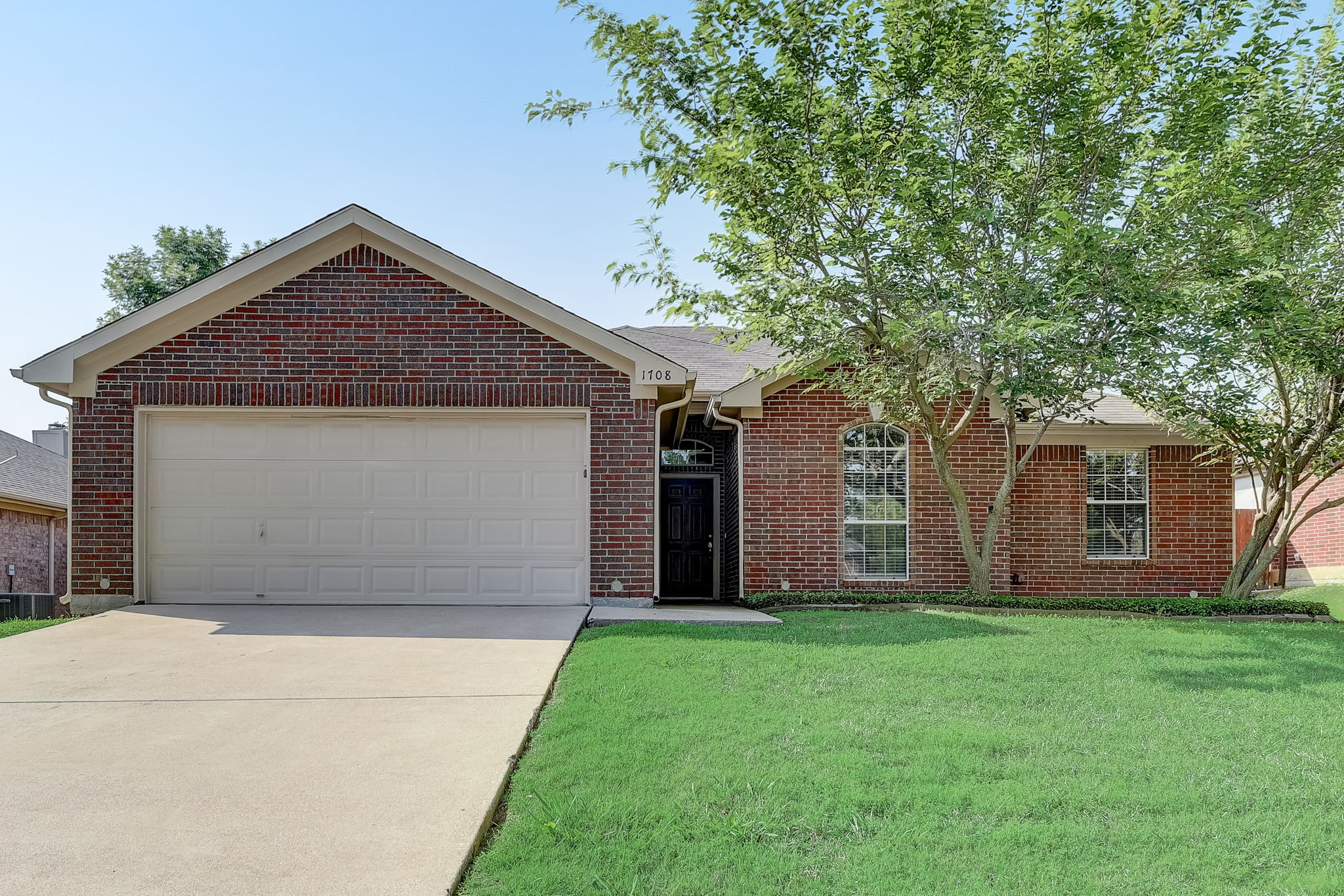McGarry Ln-002