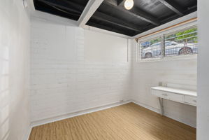  Photo 37