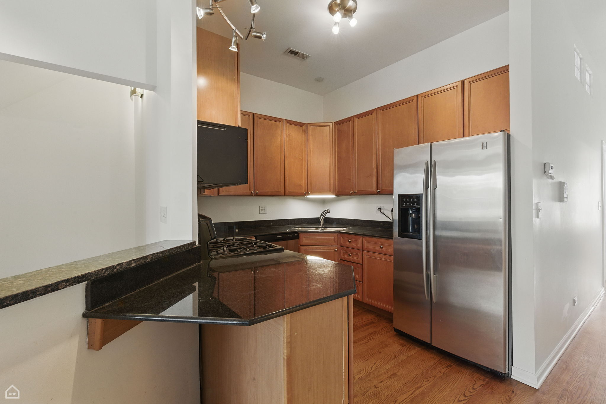 1708 W Chicago Ave 3_007