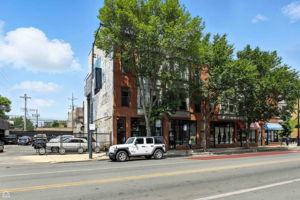 1708 W Chicago Ave 3 - 070225_002