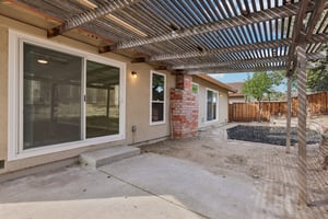 Bermuda Way-S0310-046.jpg