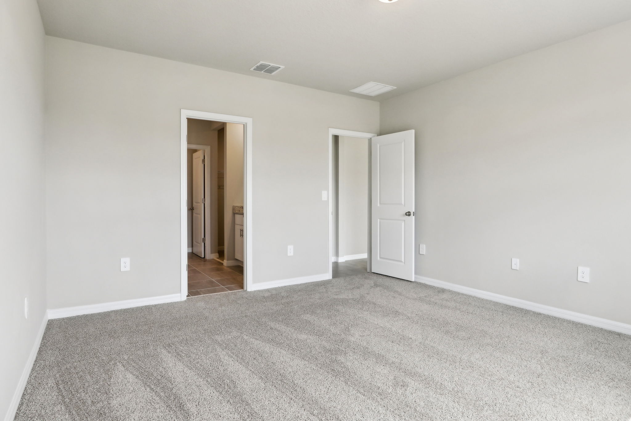 Tampa Division - Reserve at Van Oaks - Lot 0223 - 1709 Forest Run Lane, Auburndale, FL - 016