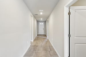 Tampa Division - Reserve at Van Oaks - Lot 0223 - 1709 Forest Run Lane, Auburndale, FL - 008