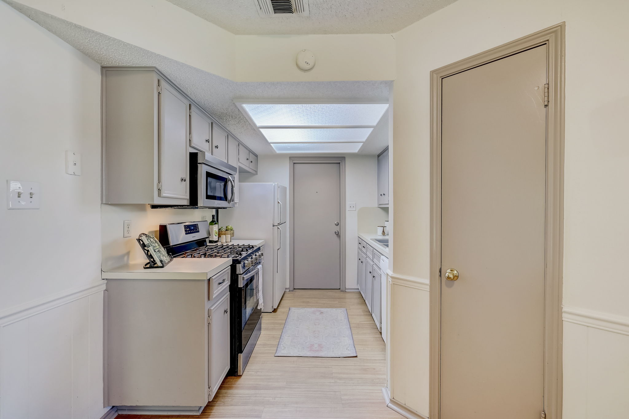 Goodson Ln-013