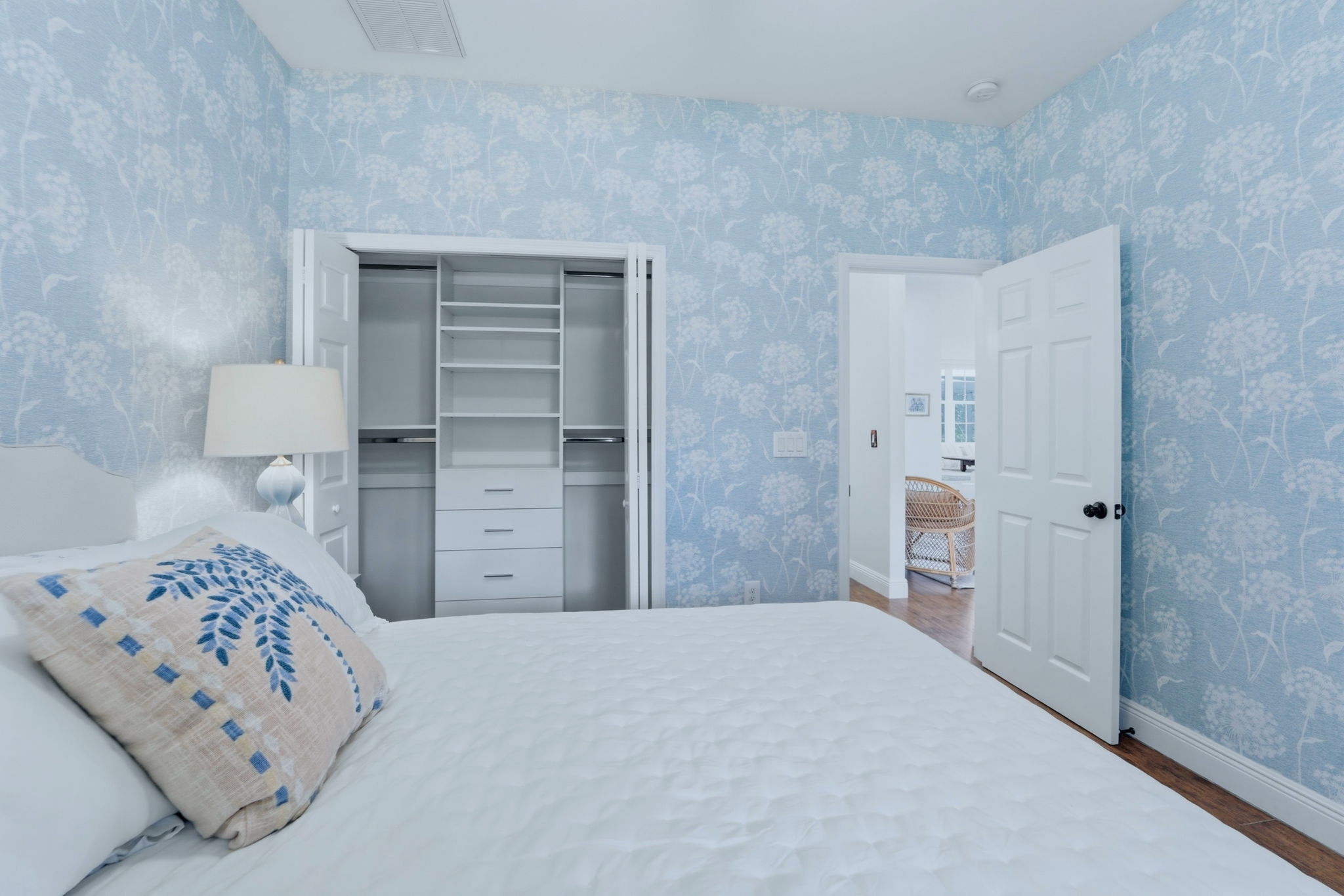  Photo 74