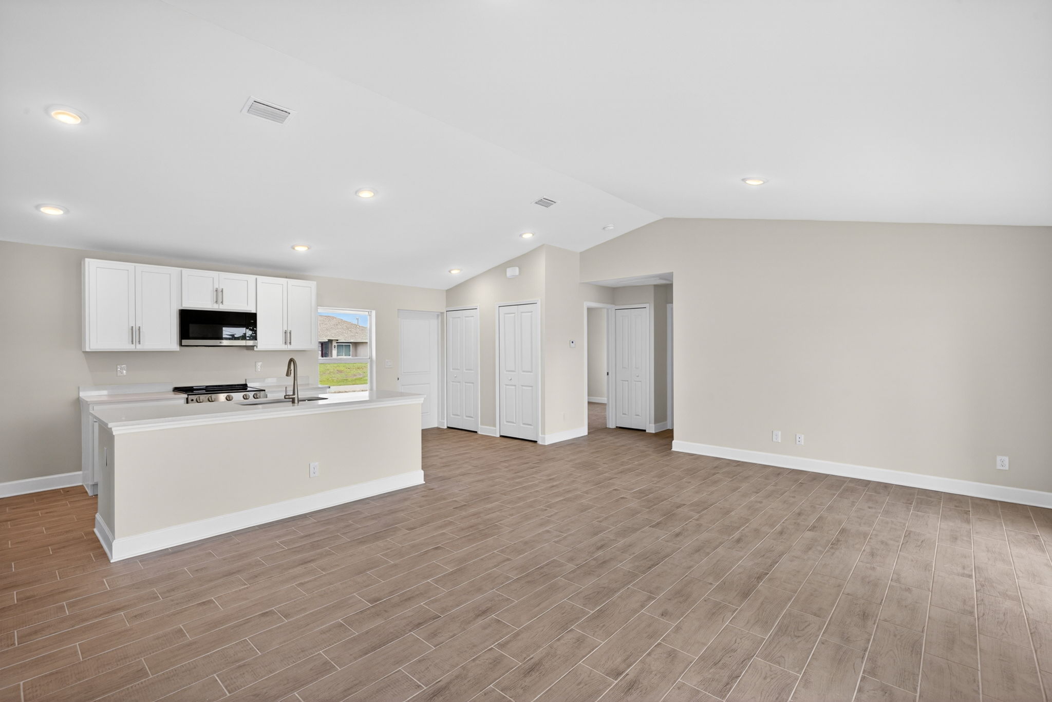 Dining Room 3 of 3