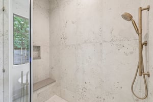 Valeria St-S2609-035.jpg