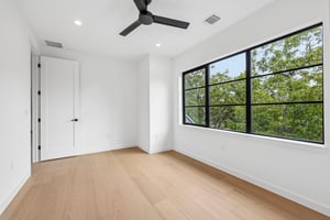 Valeria St-S2609-044.jpg