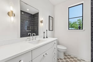 Valeria St-S2609-046.jpg