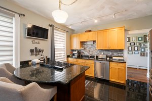 1709 Wampanoag Trail, Barrington, RI 02806, USA Photo 18
