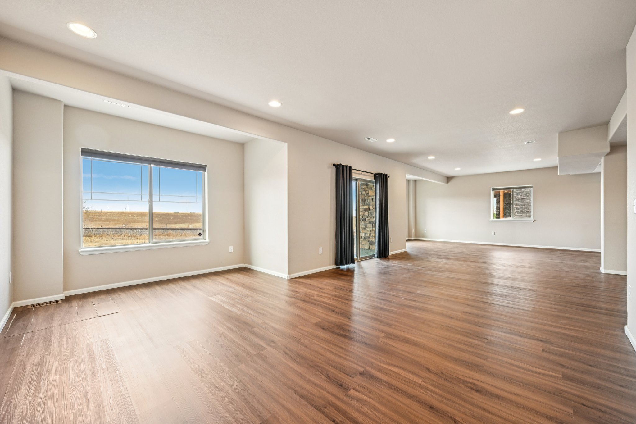 W 87th Ave-S1302-012.jpg