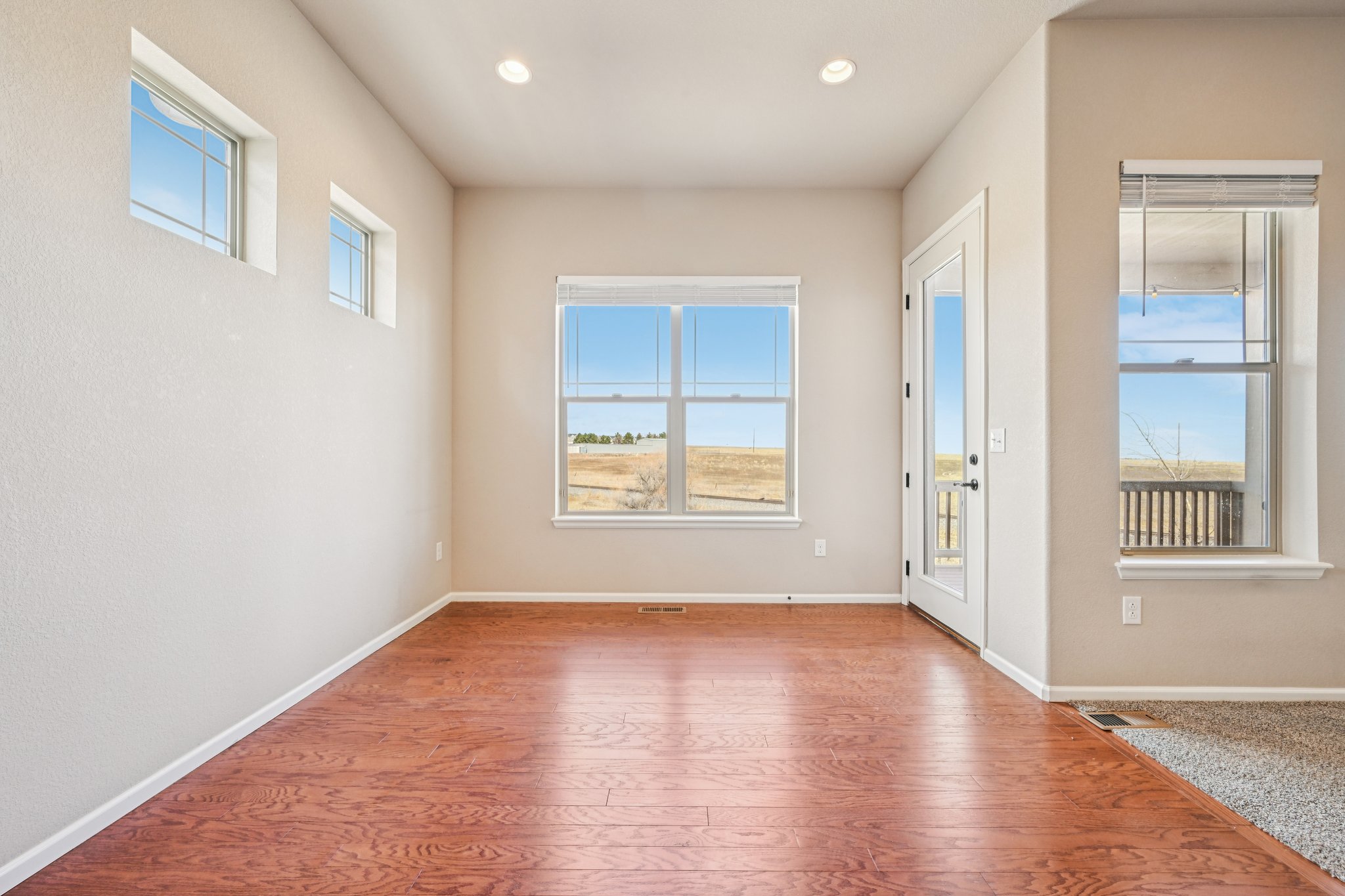 W 87th Ave-S1302-019.jpg