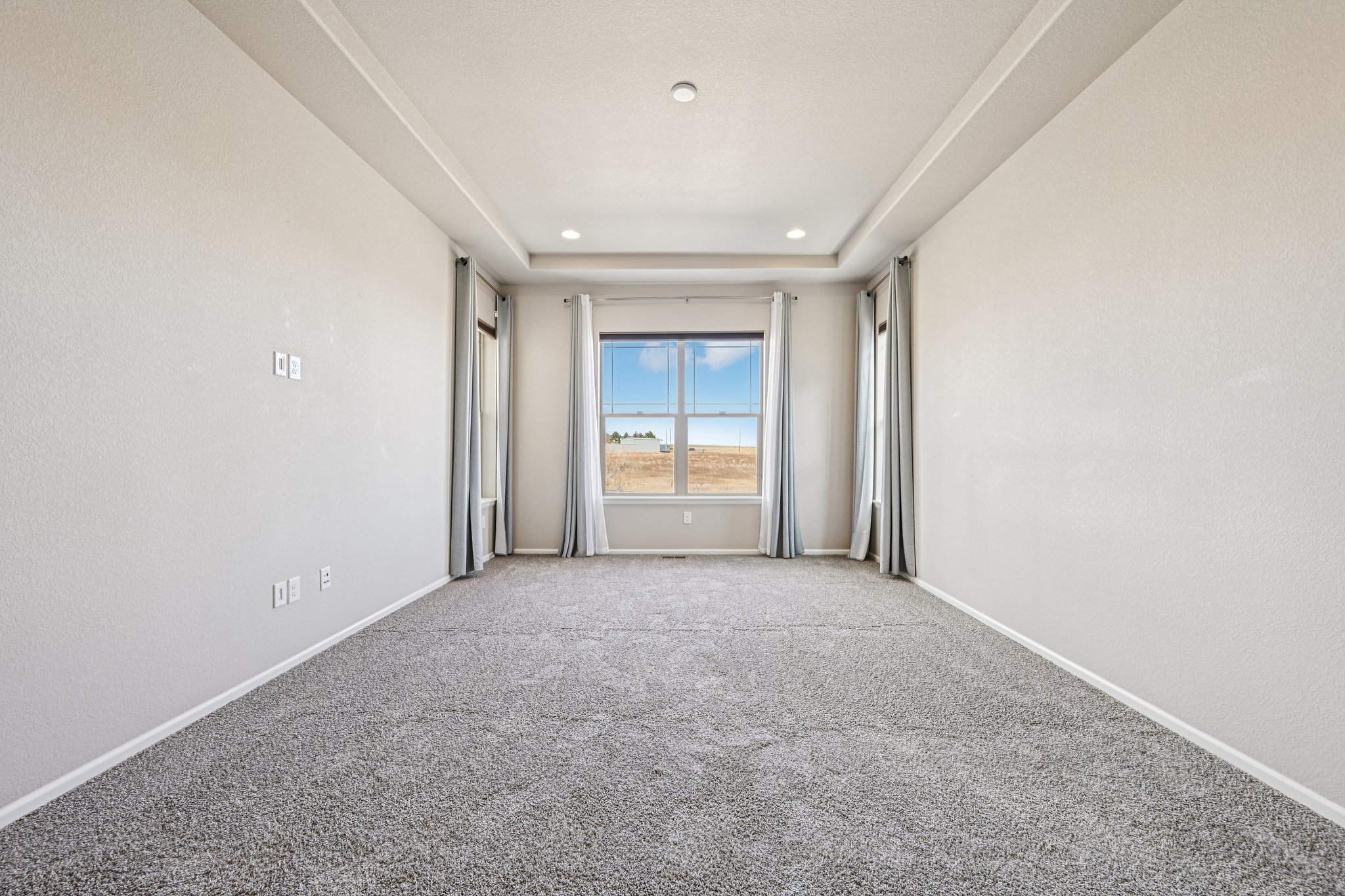 W 87th Ave-S1302-034.jpg