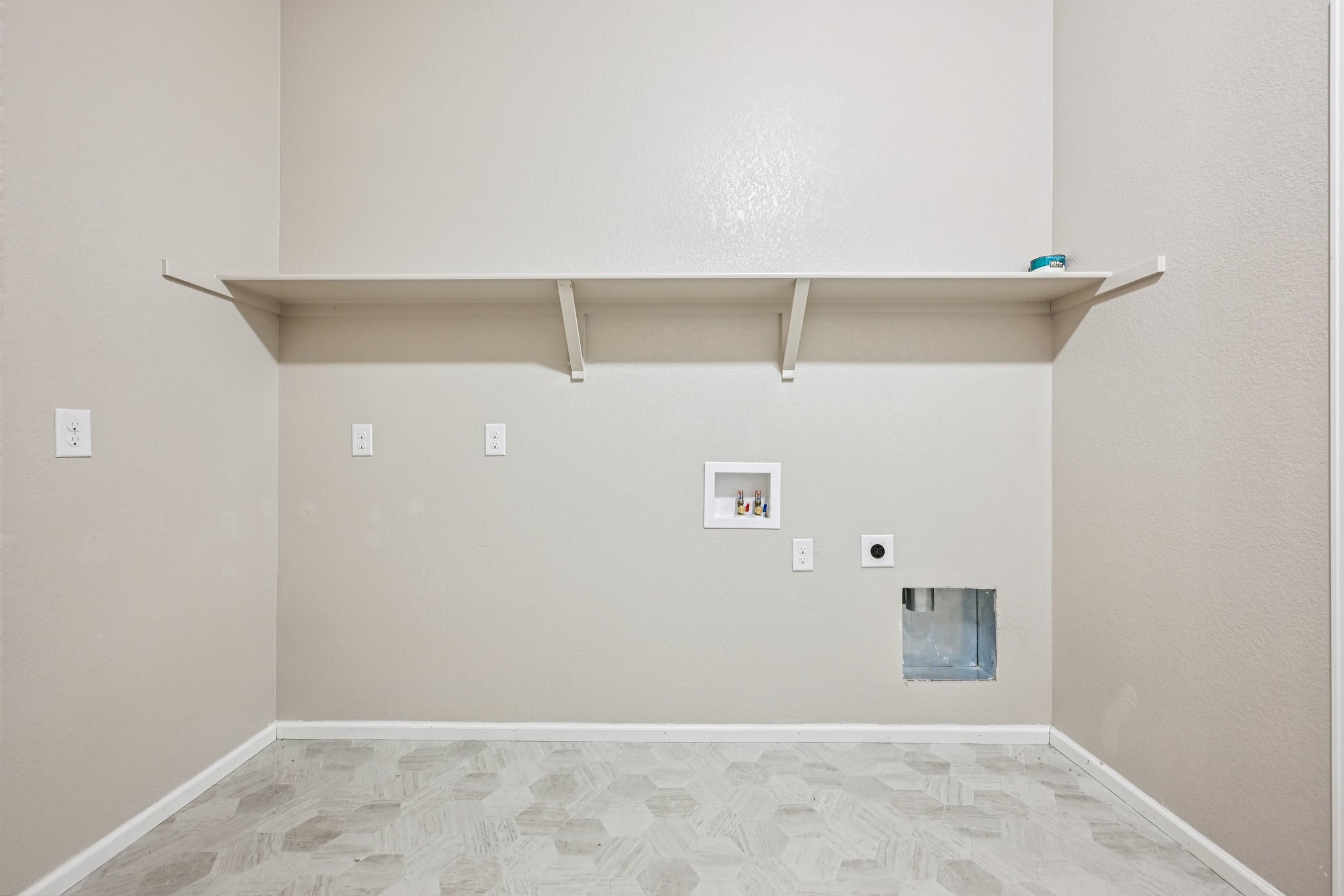 W 87th Ave-S1302-039.jpg