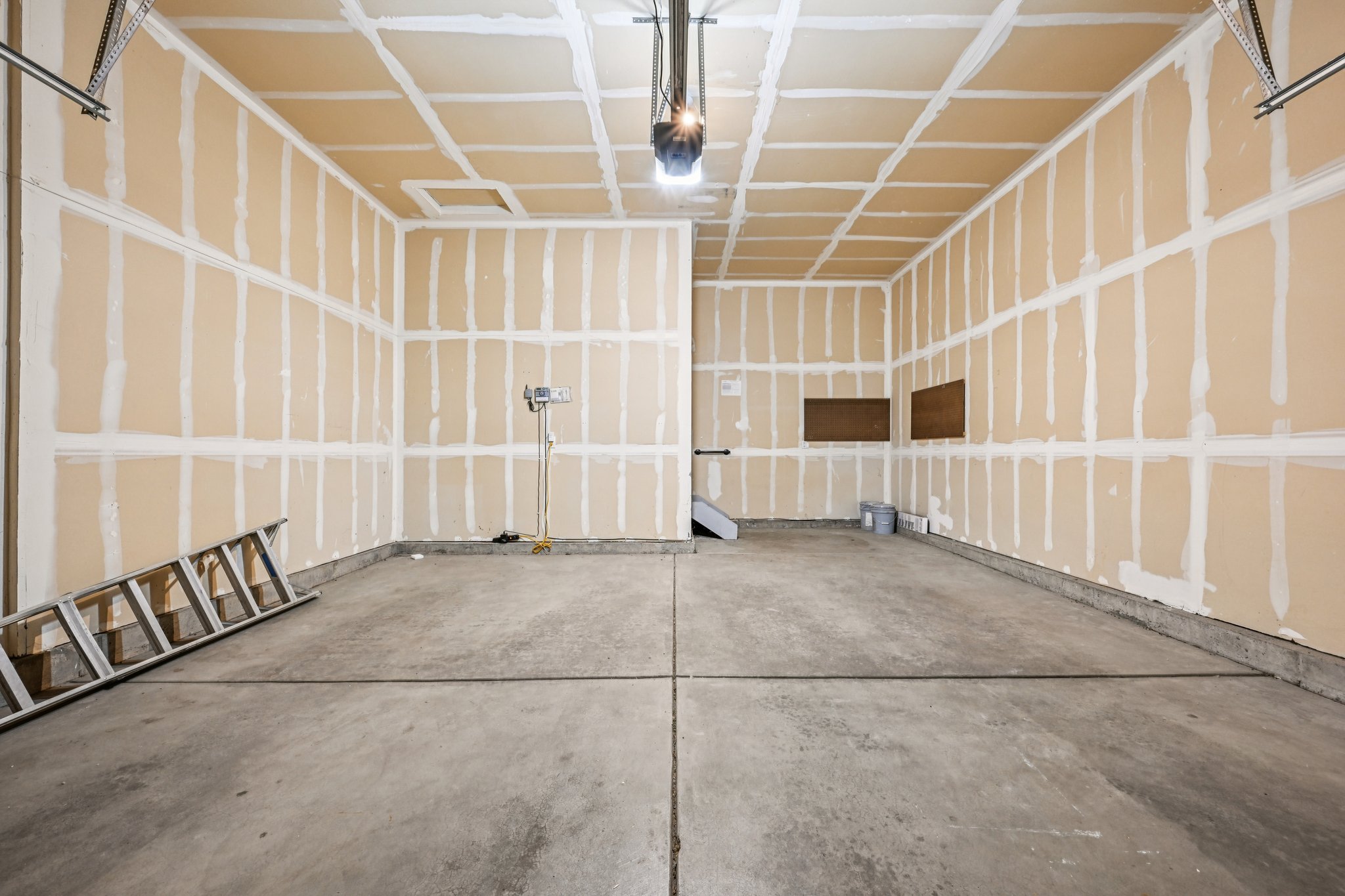 W 87th Ave-S1302-045.jpg