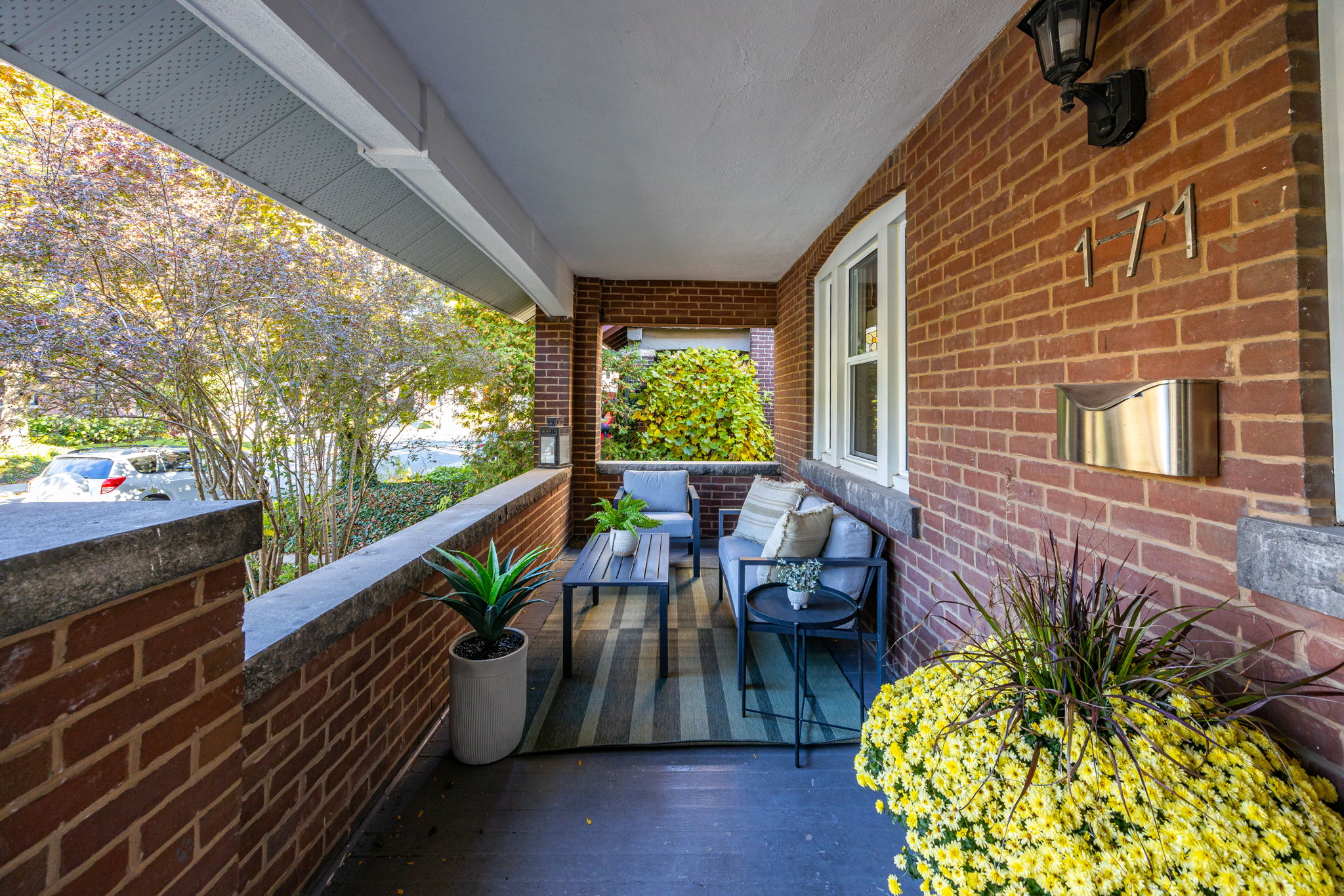 Toronto property showcase — delivered property photograph 4