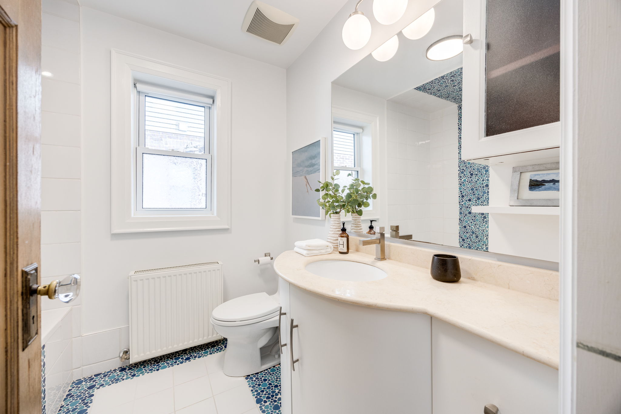 Toronto property showcase — delivered property photograph 27