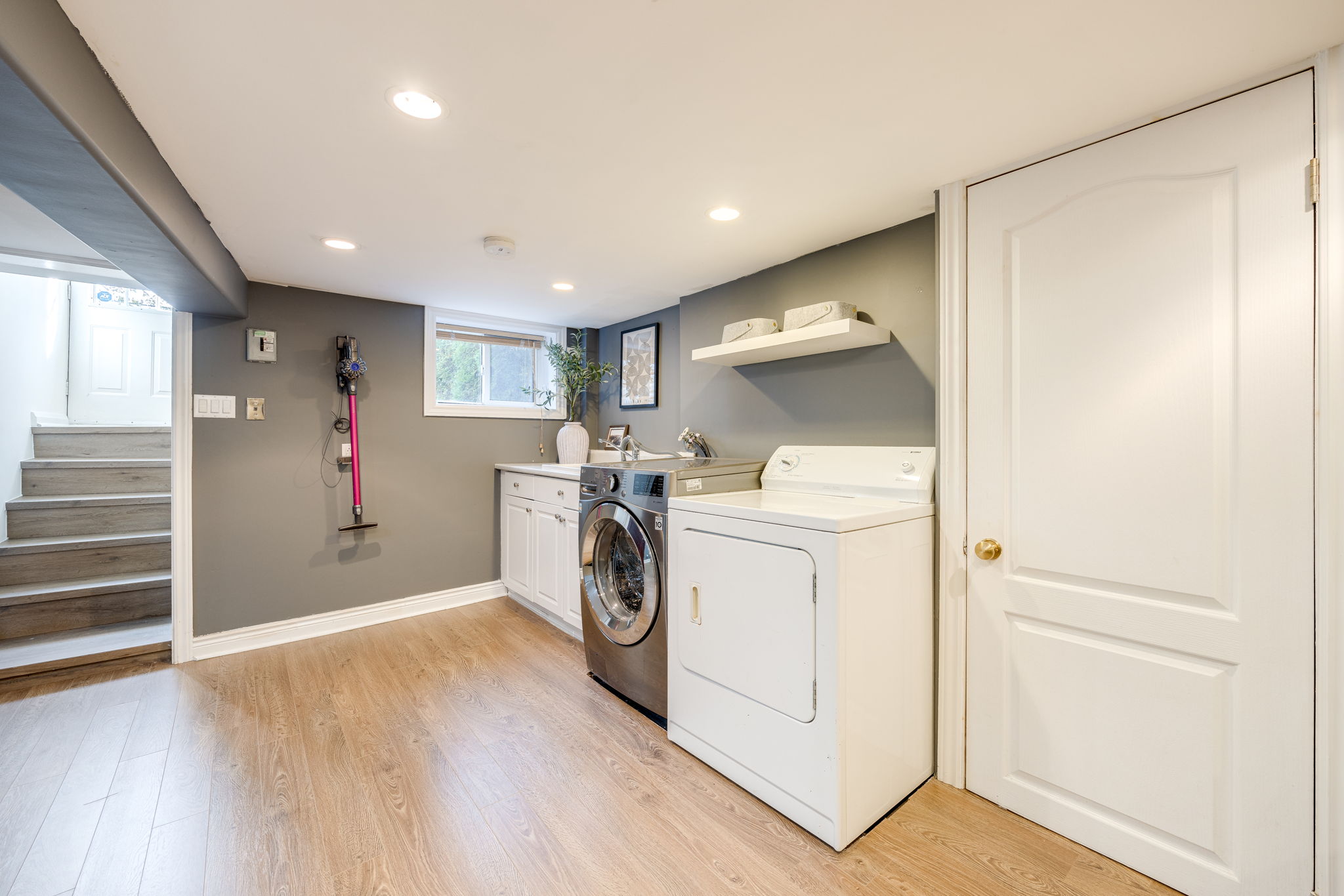 Toronto property showcase — delivered property photograph 39
