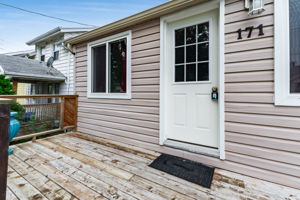  Photo 31