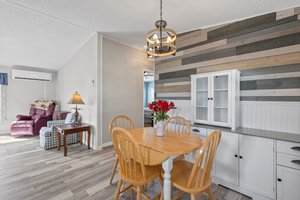 Dining Area 2.jpg