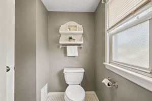 Main Bath-2nd Floor