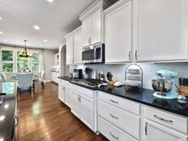  1710 Ashbury Park Dr NE, Hoschton, GA 30548, US Photo 16
