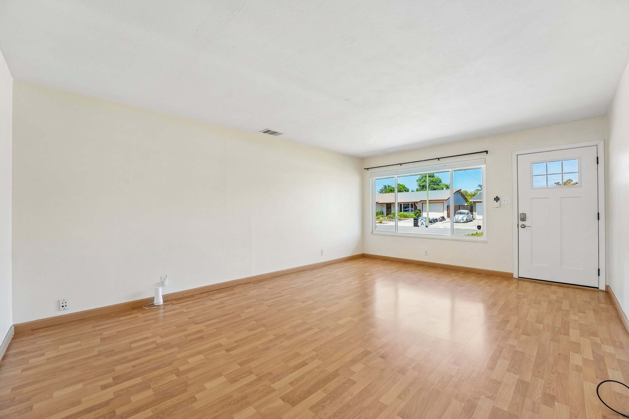 Fallbrook Ave-S0206-013.jpg