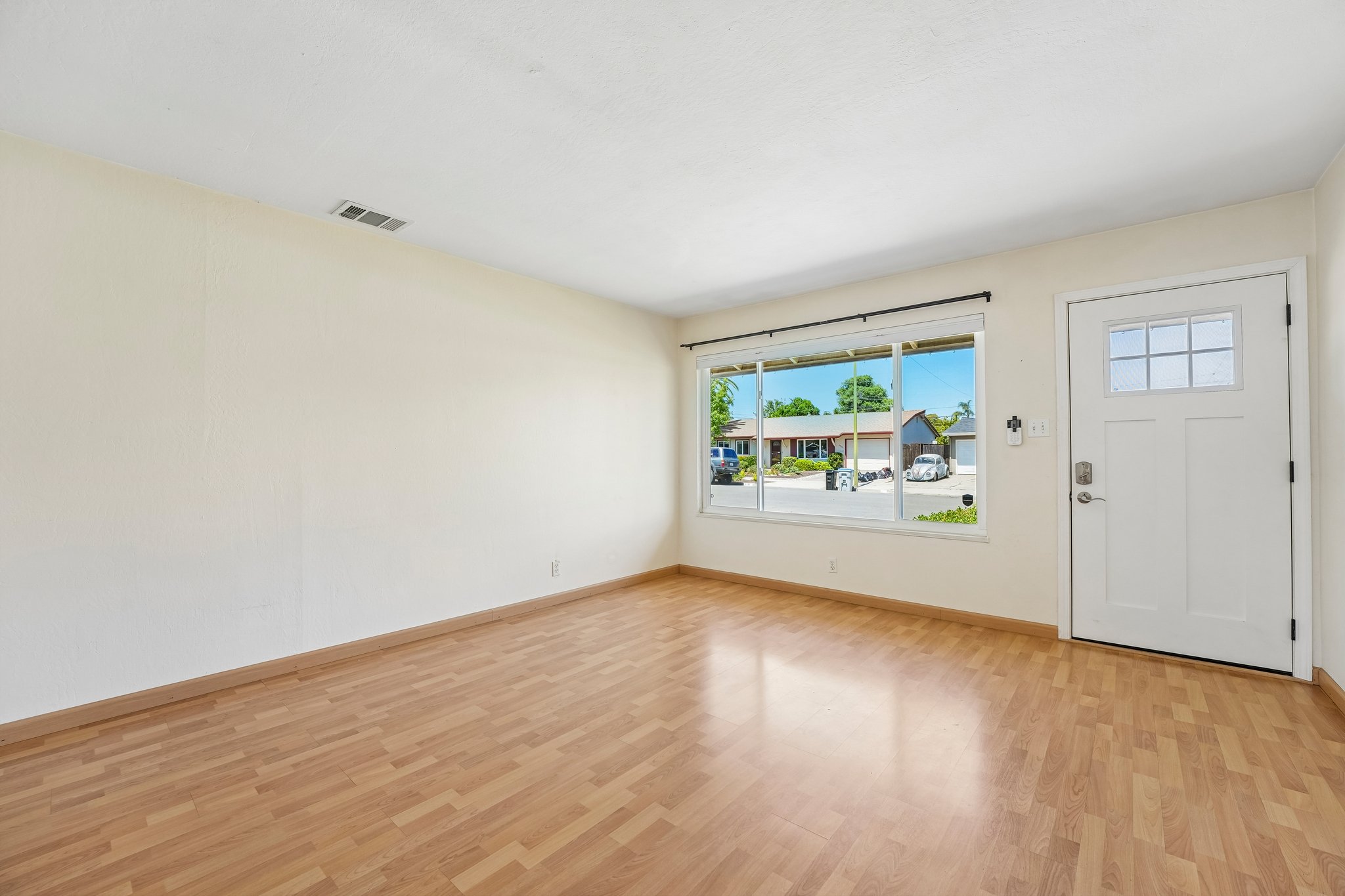 Fallbrook Ave-S0206-014.jpg