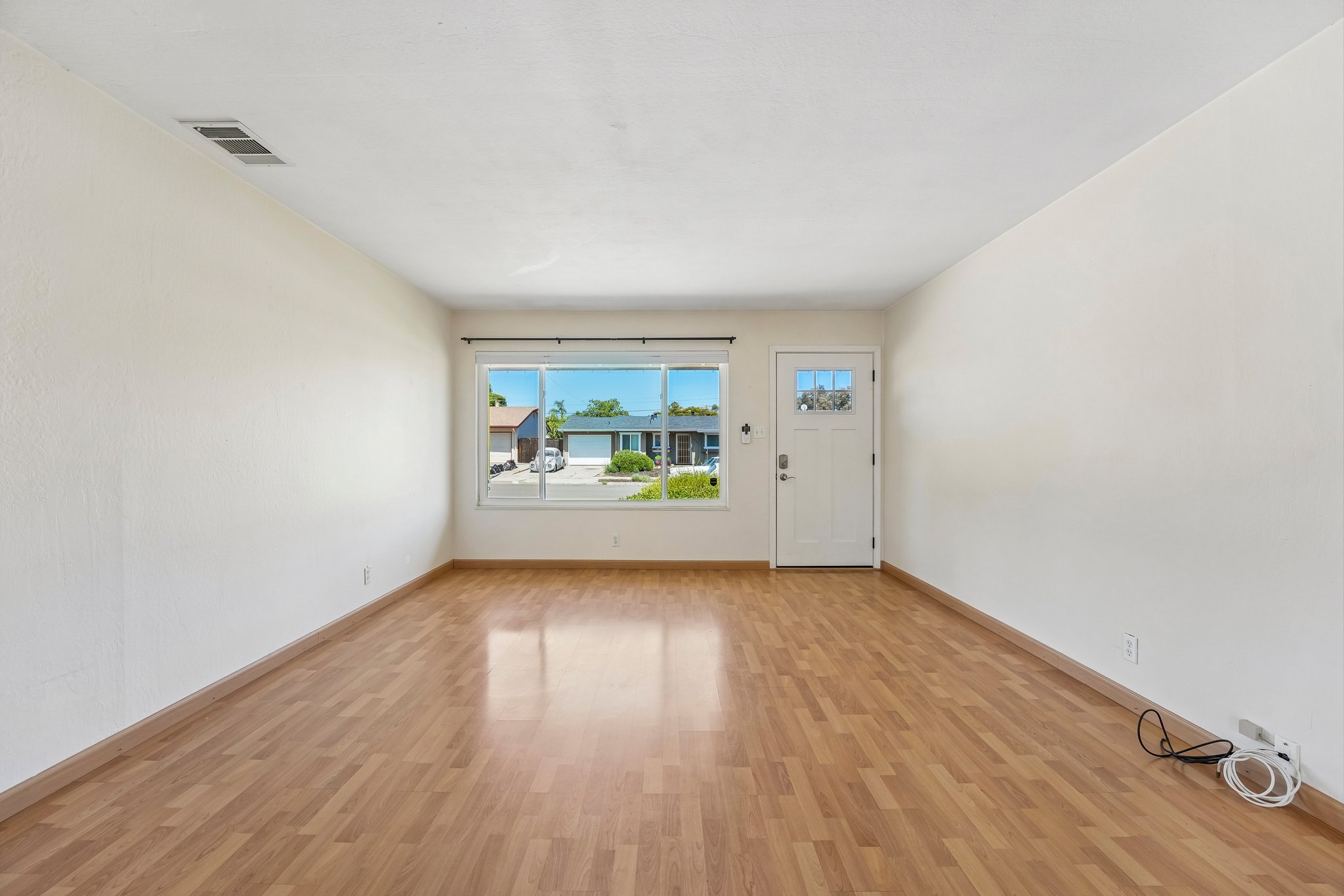 Fallbrook Ave-S0206-015.jpg