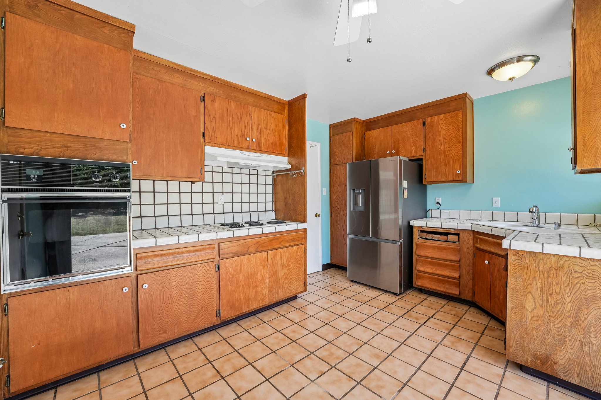 Fallbrook Ave-S0206-022.jpg