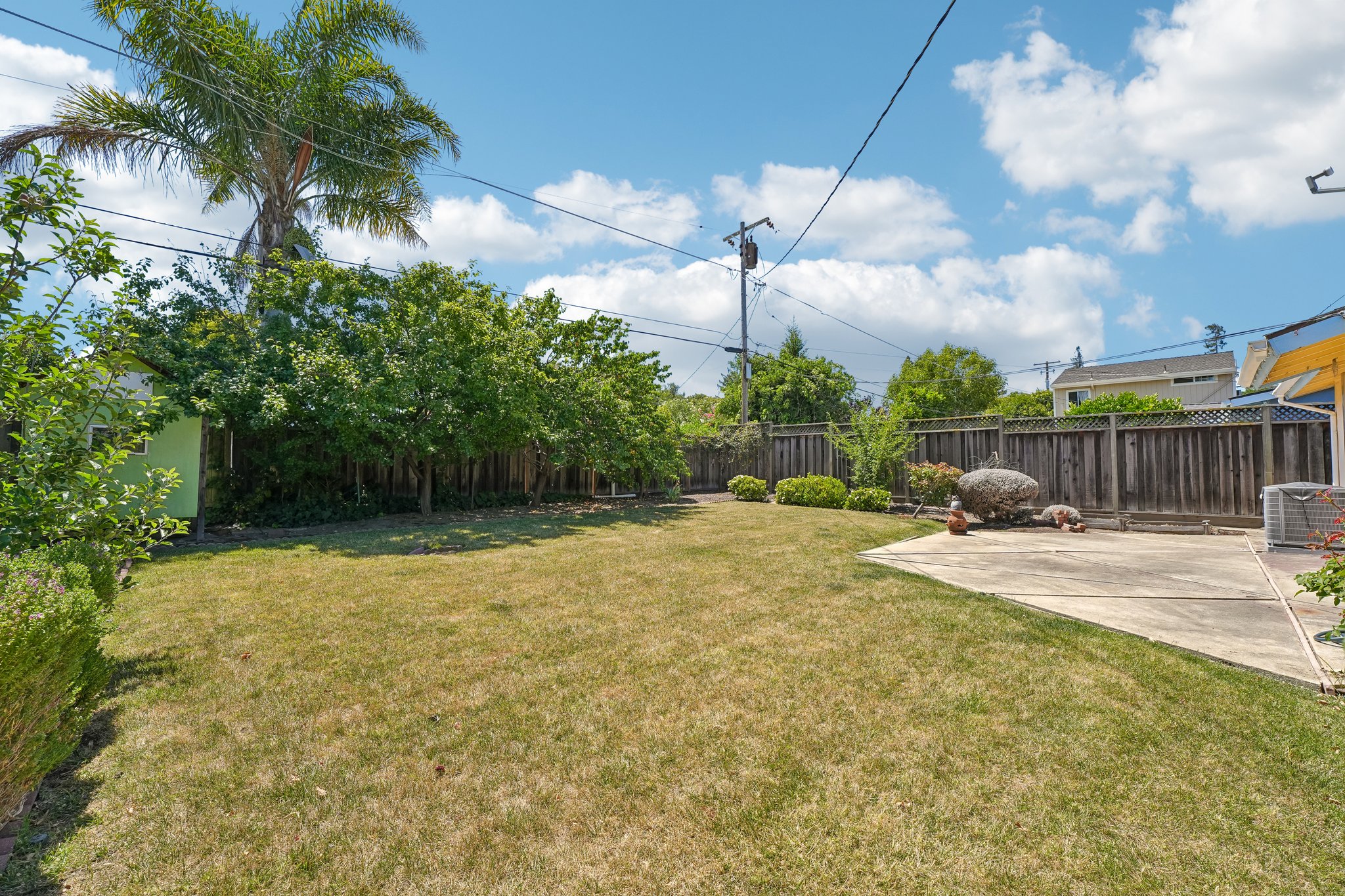 Fallbrook Ave-S0206-059.jpg