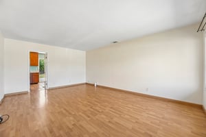 Fallbrook Ave-S0206-009.jpg