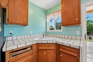 Fallbrook Ave-S0206-027.jpg