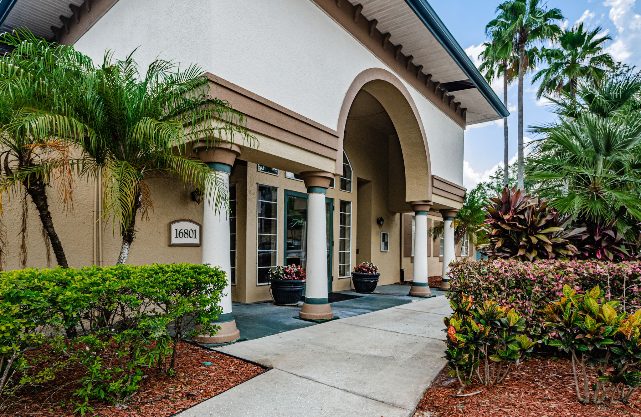 Clubhouse Entrance 1A