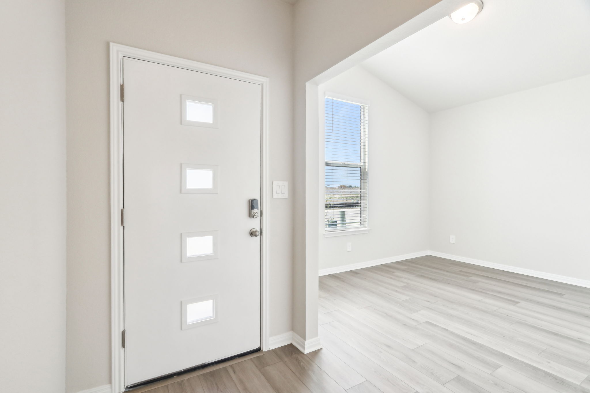 Austin - Lakeside Meadows - 17105 Loch Rd Pflugerville TX 78660 - 004