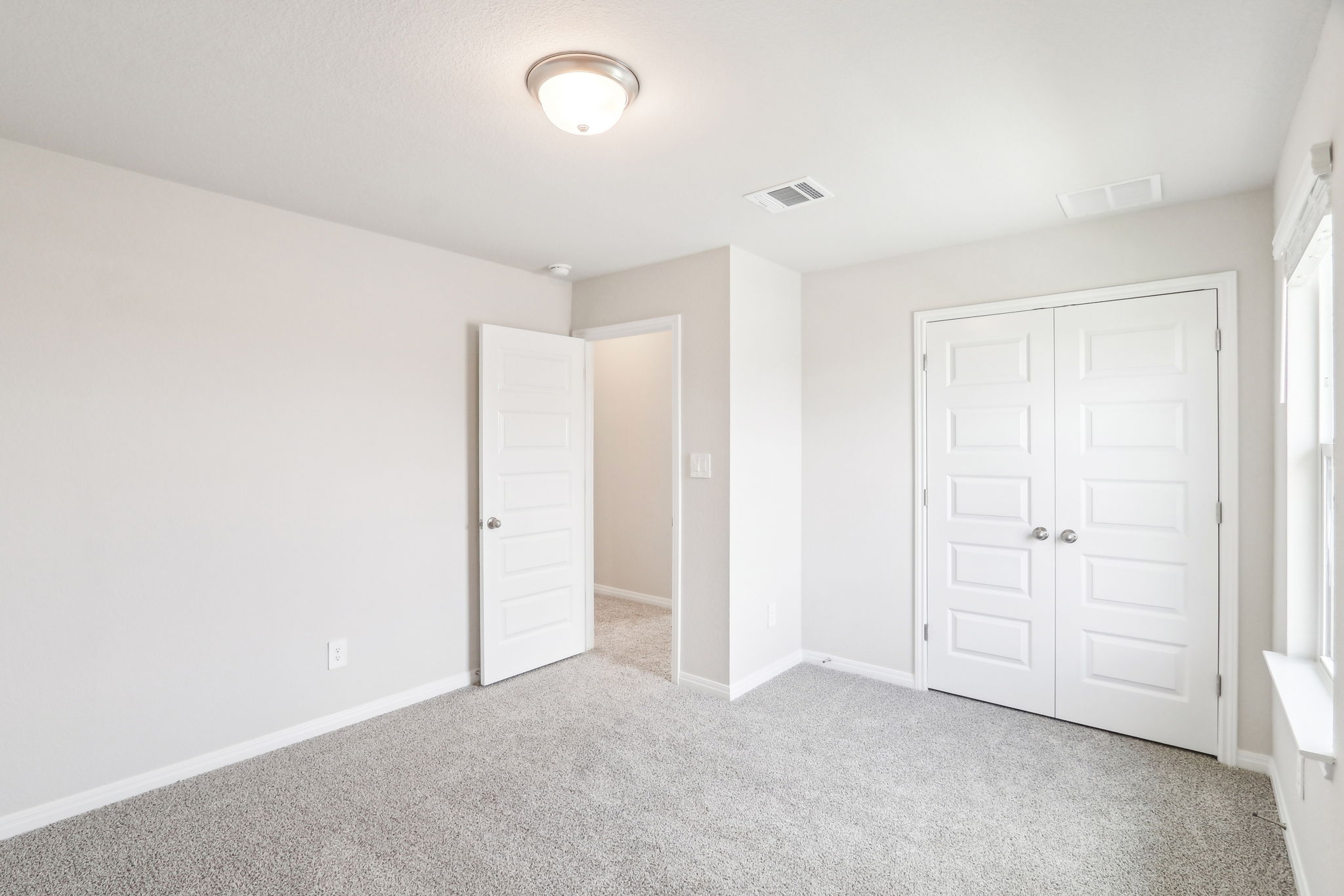 Austin - Lakeside Meadows - 17105 Loch Rd Pflugerville TX 78660 - 037