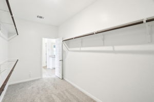 Austin - Lakeside Meadows - 17105 Loch Rd Pflugerville TX 78660 - 030