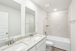 Austin - Lakeside Meadows - 17105 Loch Rd Pflugerville TX 78660 - 036