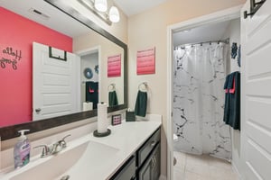 17105 Stillhouse Lake Ct, Houston-S1307-027r.jpg