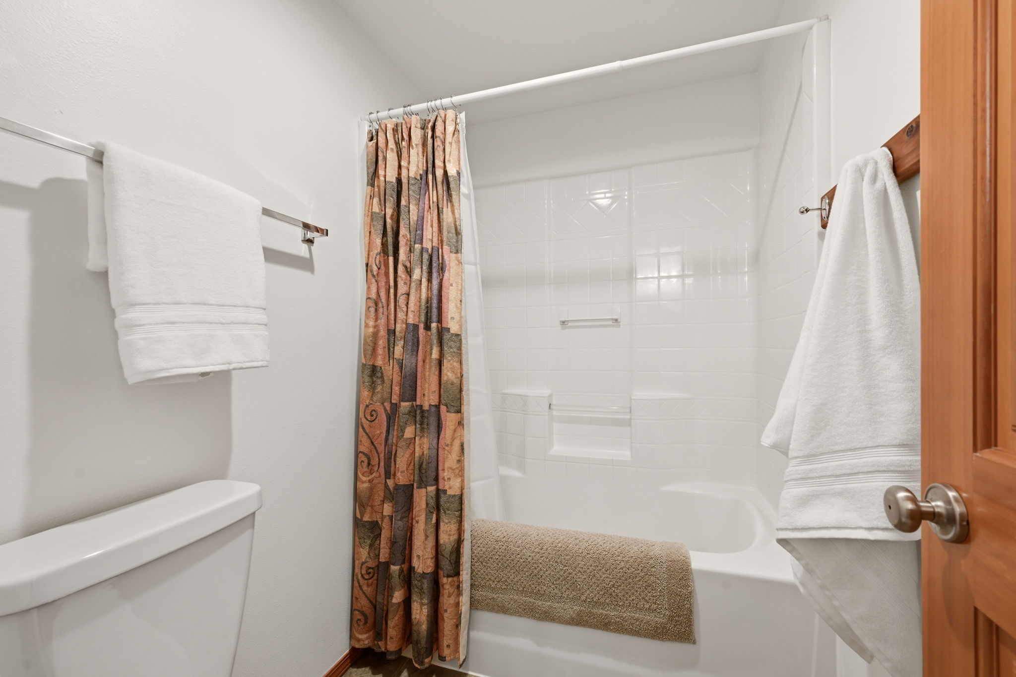  Photo 32