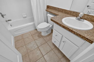 2nd Bathroom